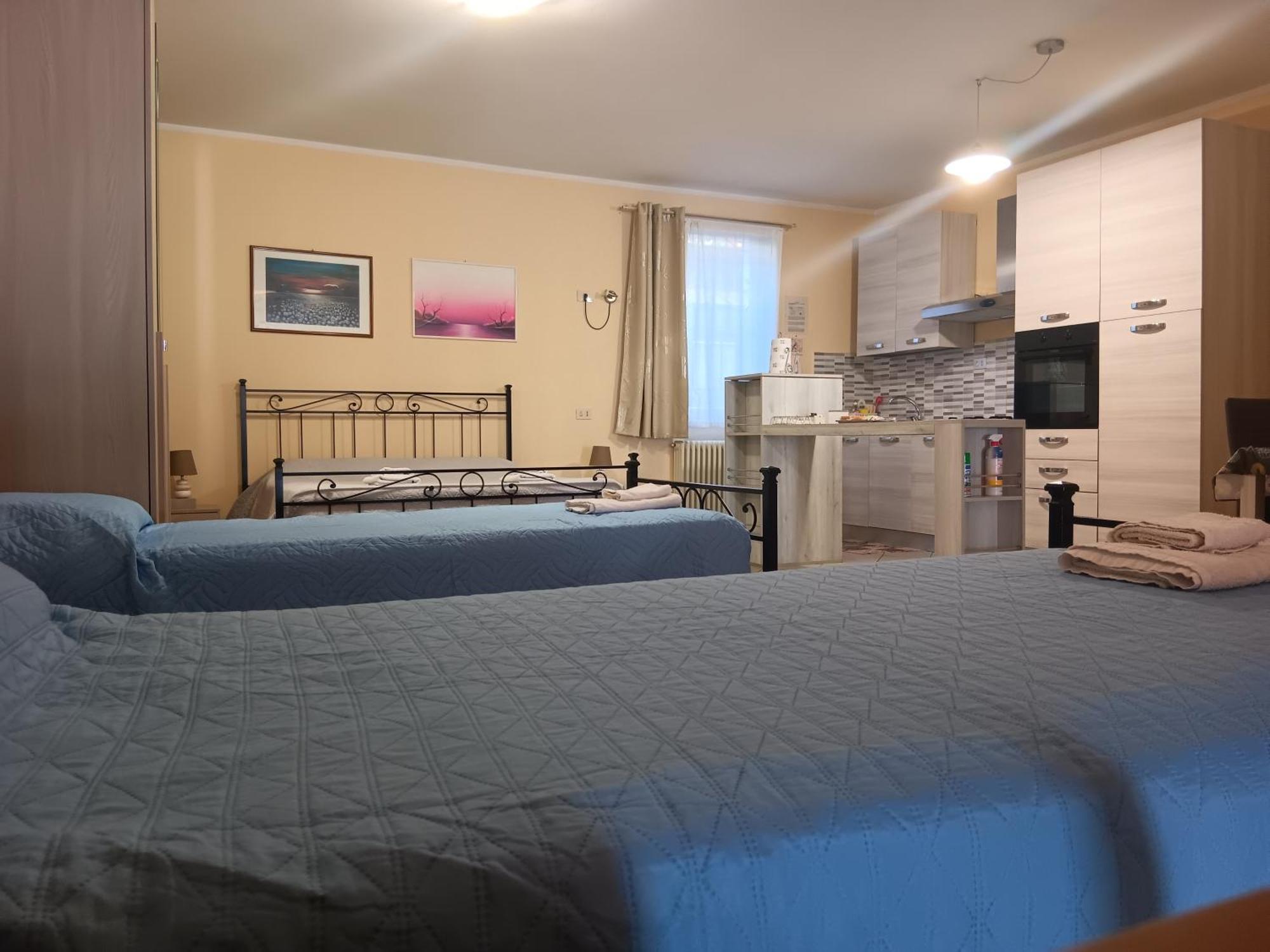 Casa Vacanze Iris, Appartamento Turistico ラヴェンナ エクステリア 写真